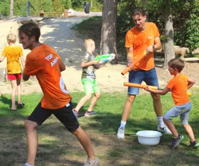 EH Animatieteam 4 waterspel Camping De Haeghehorst